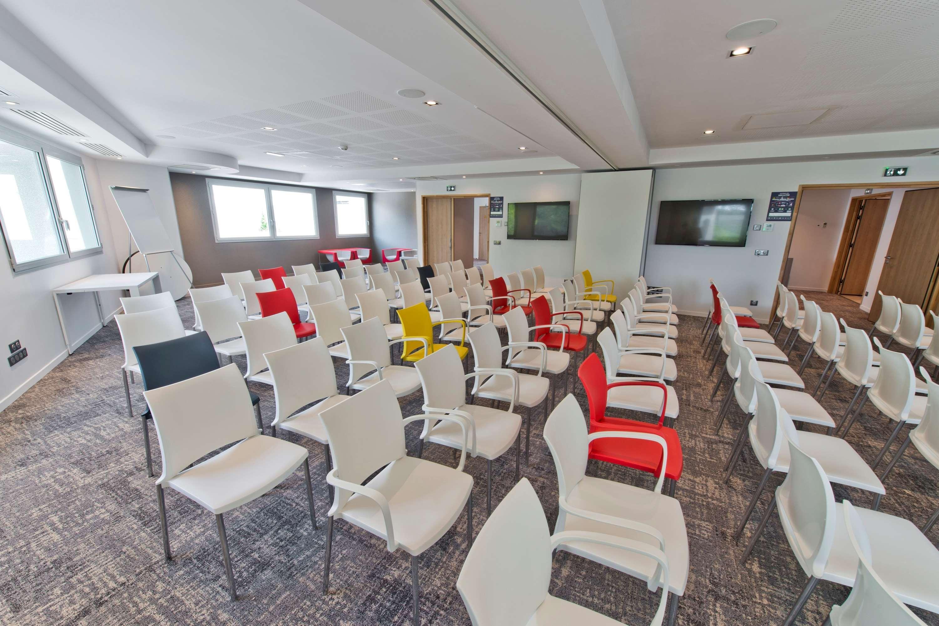 Golden Tulip Sophia Antipolis - Hotel & Spa Валбон Екстериор снимка